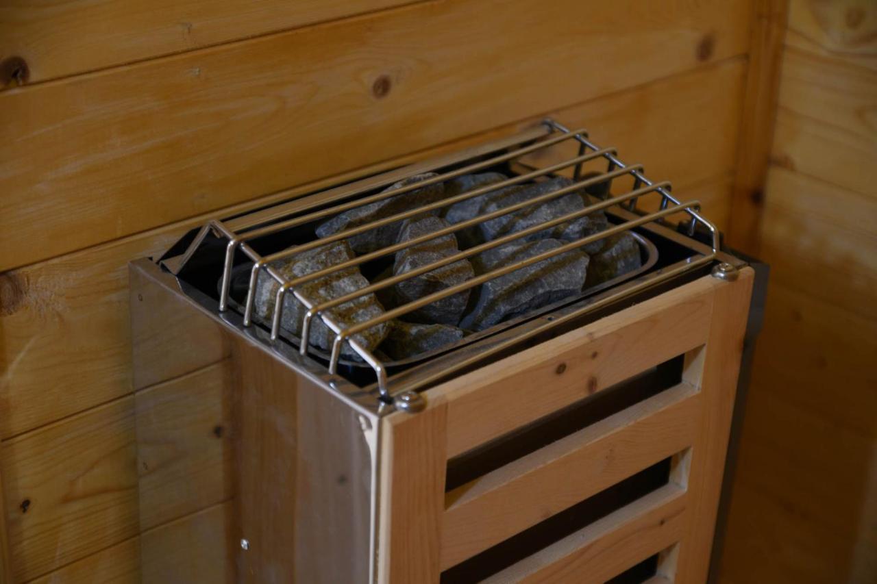 Orion Eco Suites Karteros Exteriör bild