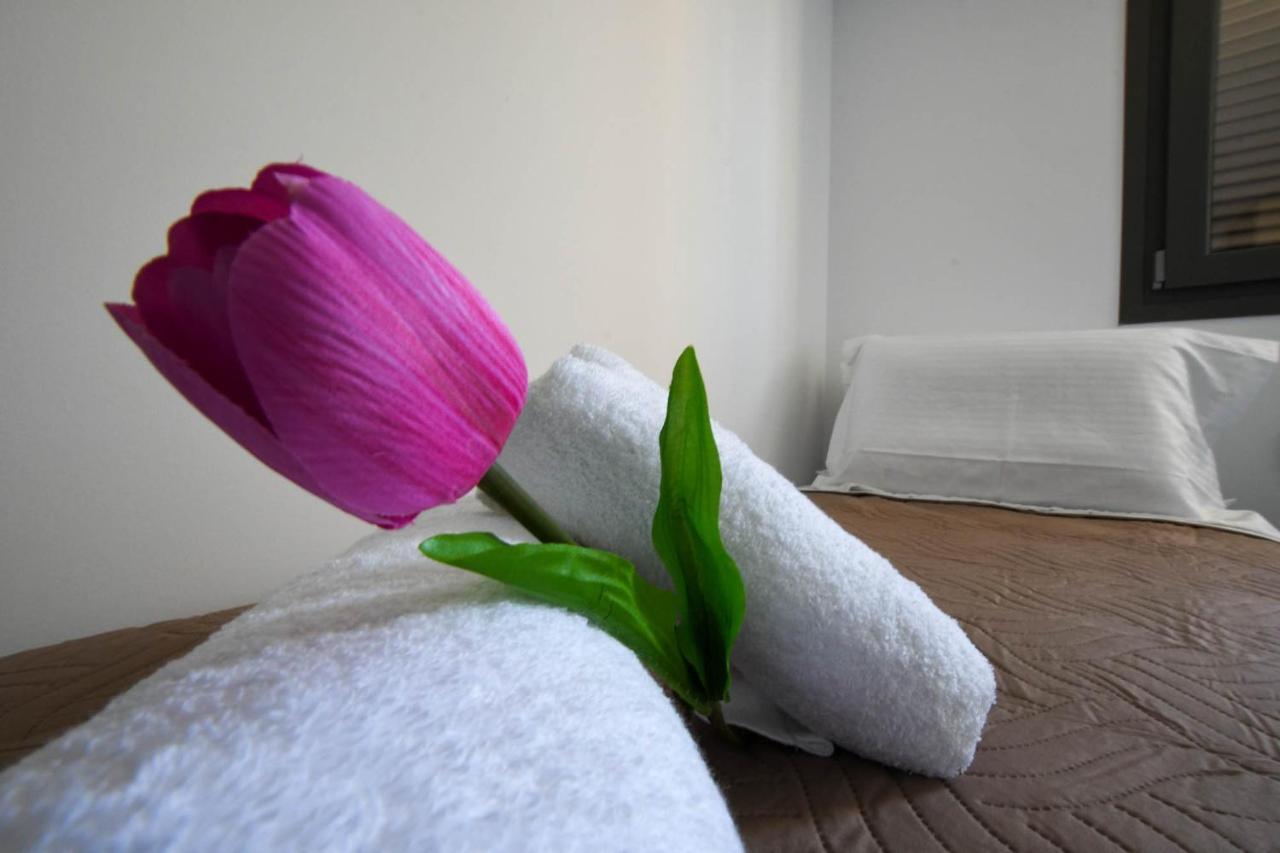 Orion Eco Suites Karteros Exteriör bild