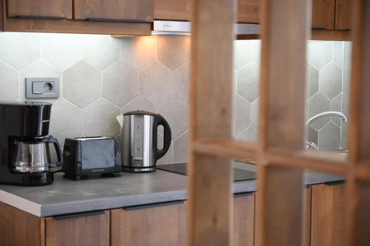 Orion Eco Suites Karteros Exteriör bild