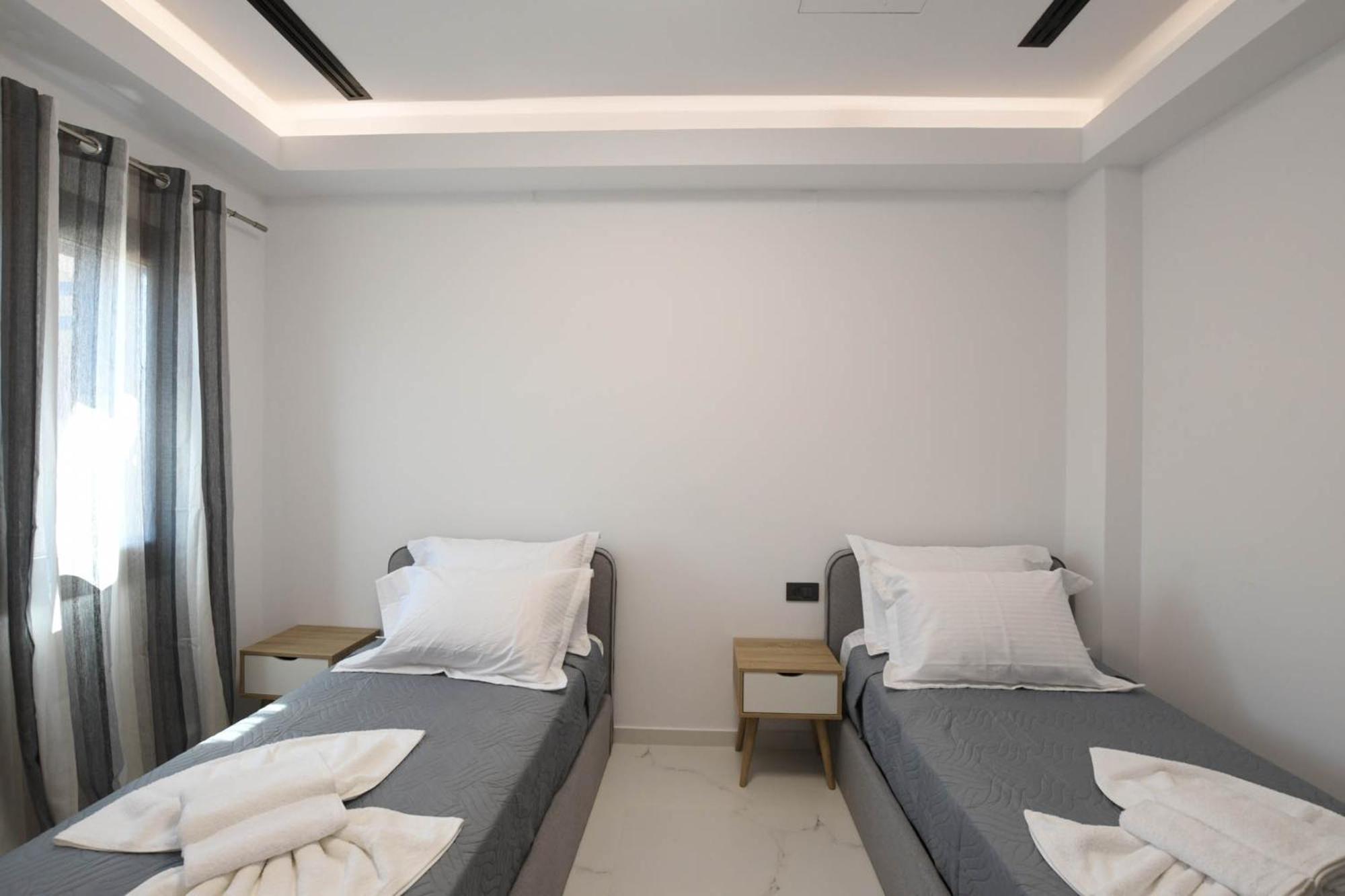 Orion Eco Suites Karteros Rum bild